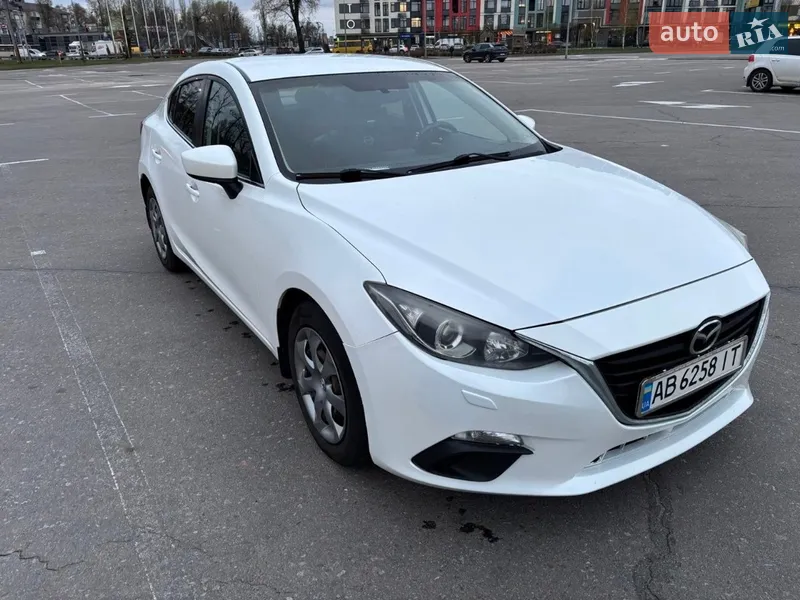 Mazda 3 2015