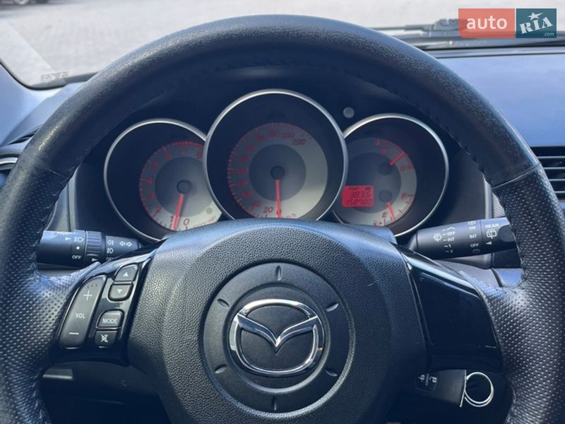 Хетчбек Mazda 3 2008 в Чернівцях