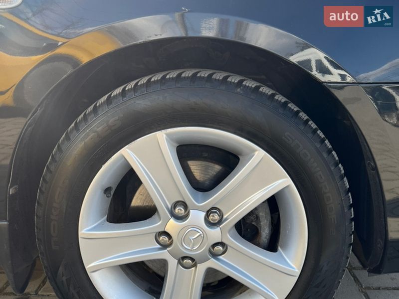 Хетчбек Mazda 3 2008 в Чернівцях