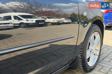 Хетчбек Mazda 3 2008 в Чернівцях