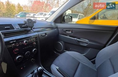 Хетчбек Mazda 3 2008 в Чернівцях