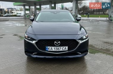Mazda 3  2019