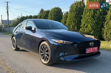 Mazda 3  2020