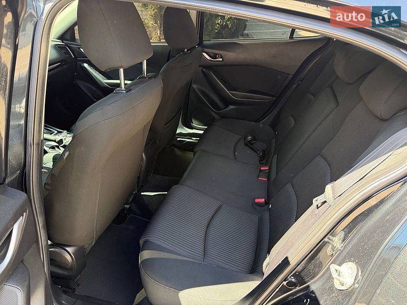 Седан Mazda 3 2014 в Львові фото 18 Седан Mazda 3 2014 в Львові