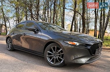 Mazda 3 2019