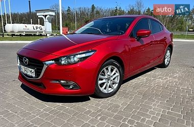 Mazda 3  2017