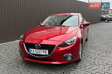 Mazda 3  2016