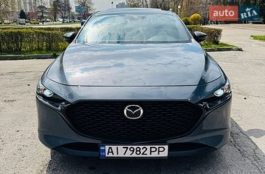 Mazda 3  2023