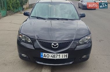 Mazda 3  2005