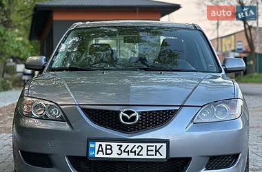 Mazda 3  2003