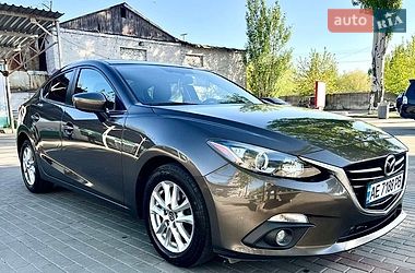 Mazda 3  2015