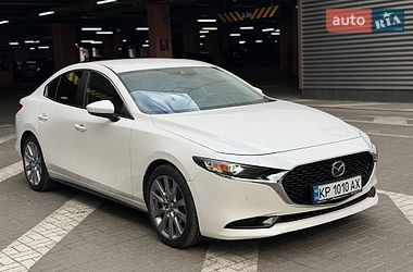 Mazda 3 2019