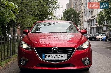 Mazda 3  2015