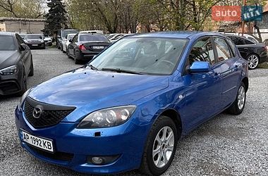 Mazda 3  2004
