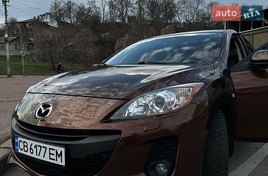 Mazda 3  2012