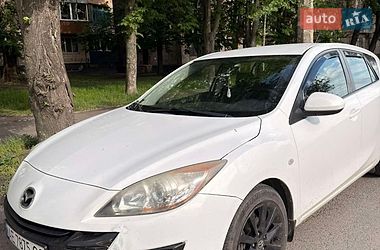 Mazda 3  2010
