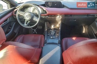 Mazda 3  2023