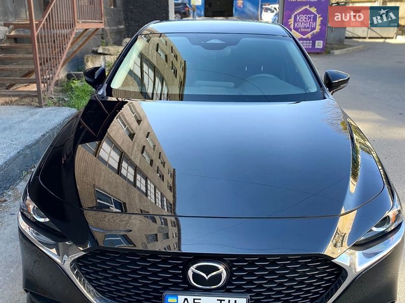 Седан Mazda 3 2023 в Виннице