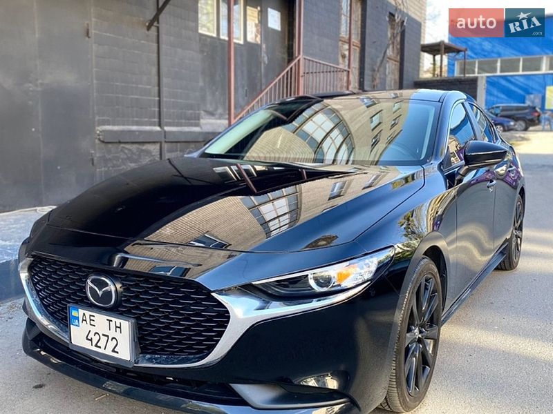 Седан Mazda 3 2023 в Виннице