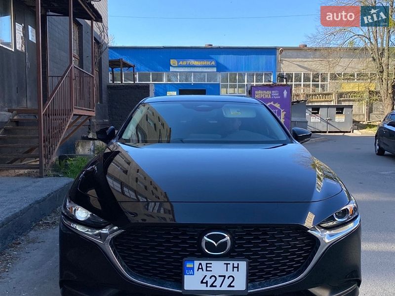 Седан Mazda 3 2023 в Виннице