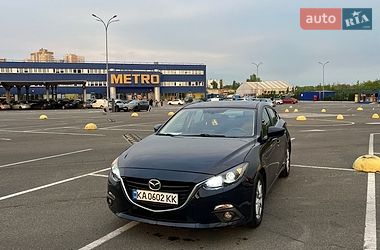 Mazda 3  2016