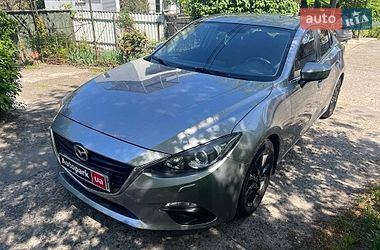 Mazda 3  2016