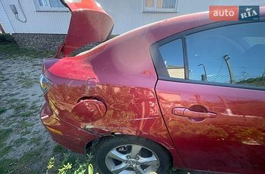 Седан Mazda 3 2003 в Смизі