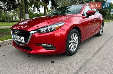 Mazda 3  2017