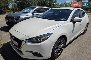 Mazda 3  2016