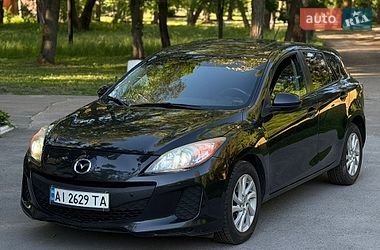 Mazda 3  2012