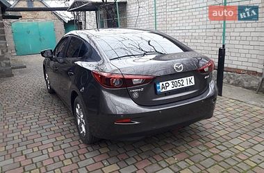 Mazda 3  2017