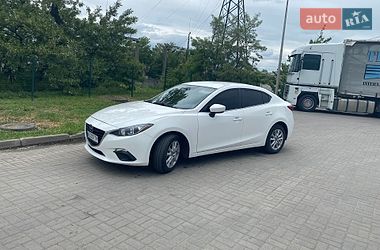 Mazda 3  2016