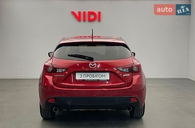 Mazda 3  2017