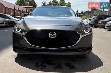 Mazda 3  2019