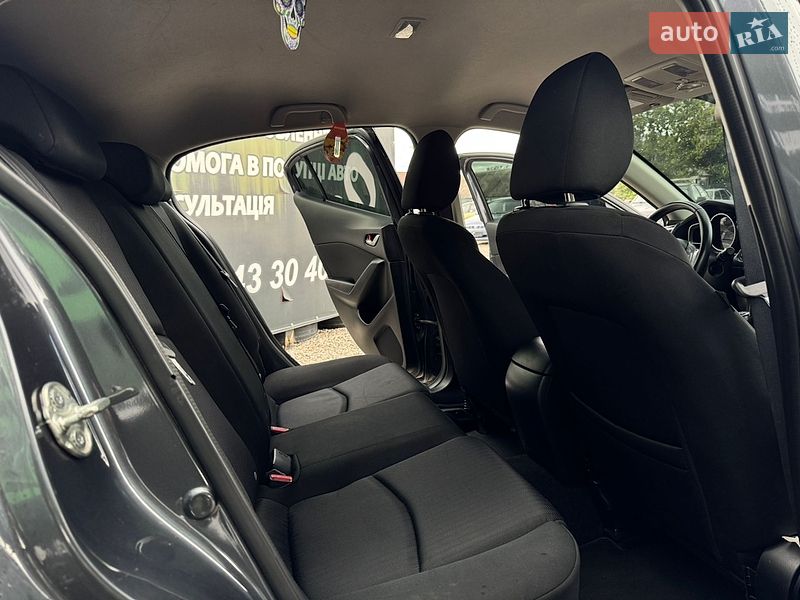 Хэтчбек Mazda 3 2016 в Харькове