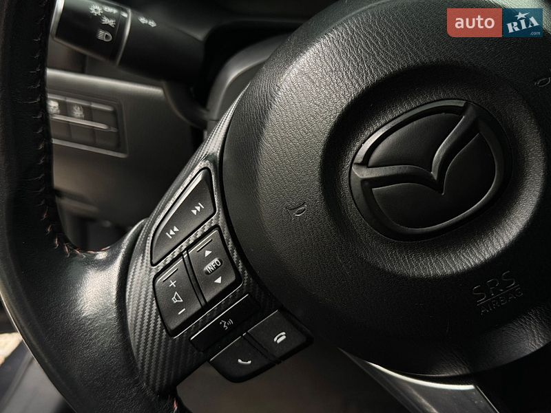 Хэтчбек Mazda 3 2016 в Харькове