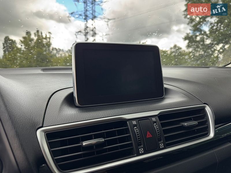 Хэтчбек Mazda 3 2016 в Харькове