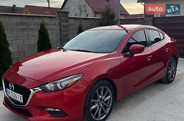 Mazda 3  2018