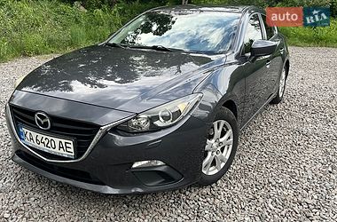 Mazda 3  2016