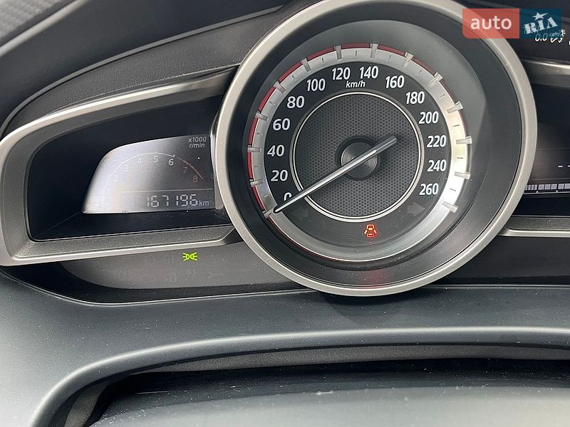 Седан Mazda 3 2016 в Києві фото 19 Седан Mazda 3 2016 в Києві