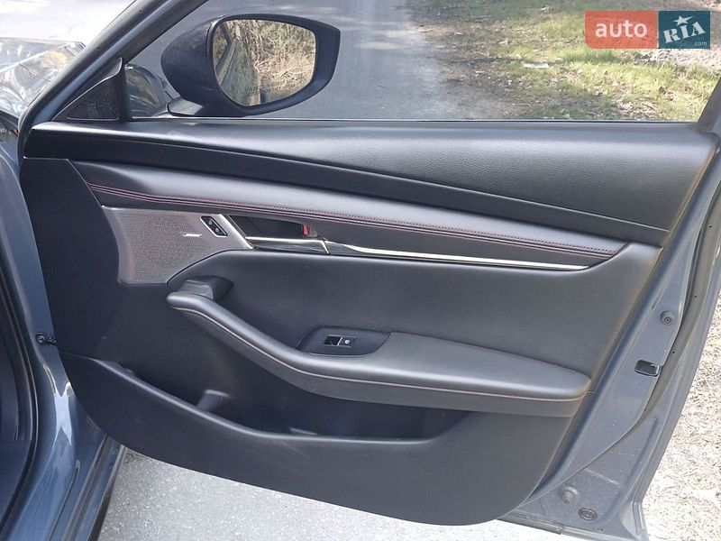Хэтчбек Mazda 3 2022 в Полтаве фото 14 Хэтчбек Mazda 3 2022 в Полтаве