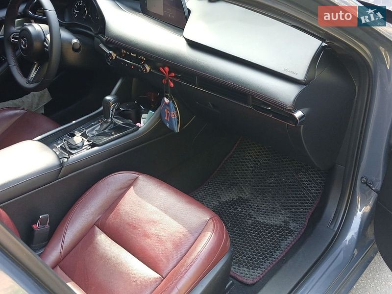 Хэтчбек Mazda 3 2022 в Полтаве фото 18 Хэтчбек Mazda 3 2022 в Полтаве
