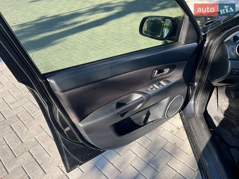 Седан Mazda 3 2007 в Запорожье