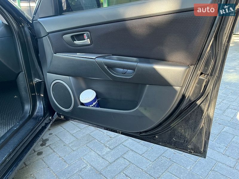 Седан Mazda 3 2007 в Запорожье