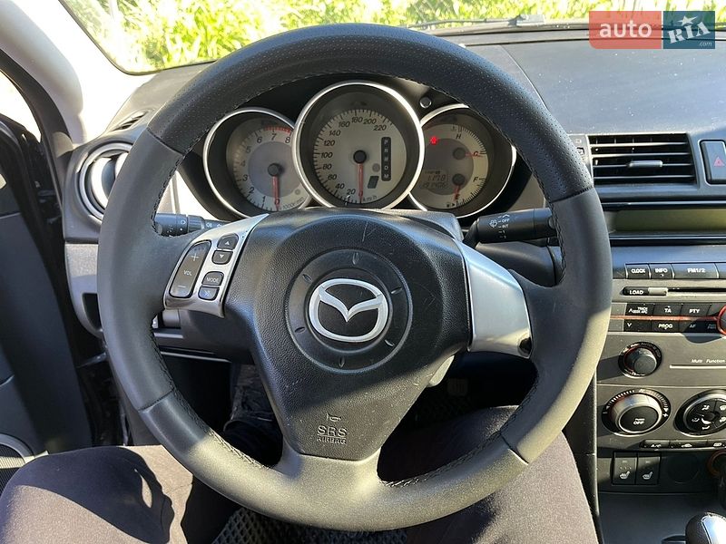 Седан Mazda 3 2007 в Запорожье
