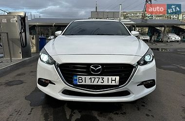 Mazda 3  2017