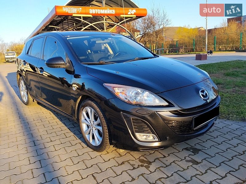 Mazda 3