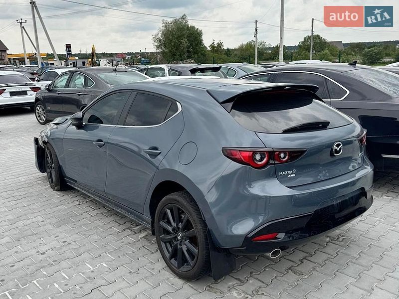 Mazda 3 2024