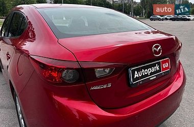 Седан Mazda 3 2016 в Запоріжжі