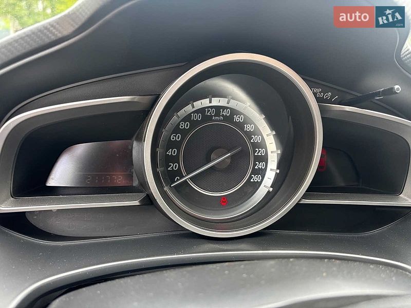Седан Mazda 3 2016 в Запоріжжі